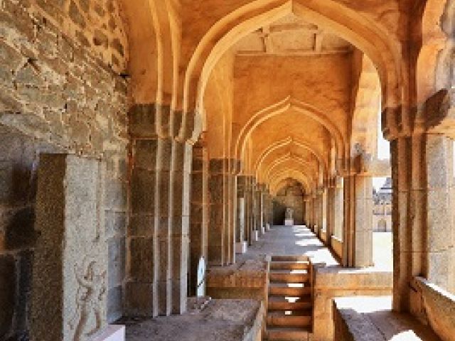 Goa’dan Hampi Turu 2 Gece / 3 Gün